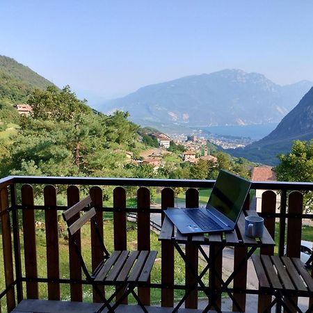 La Rustica Sul Lago Di Tenno Mansarda Eksteriør billede